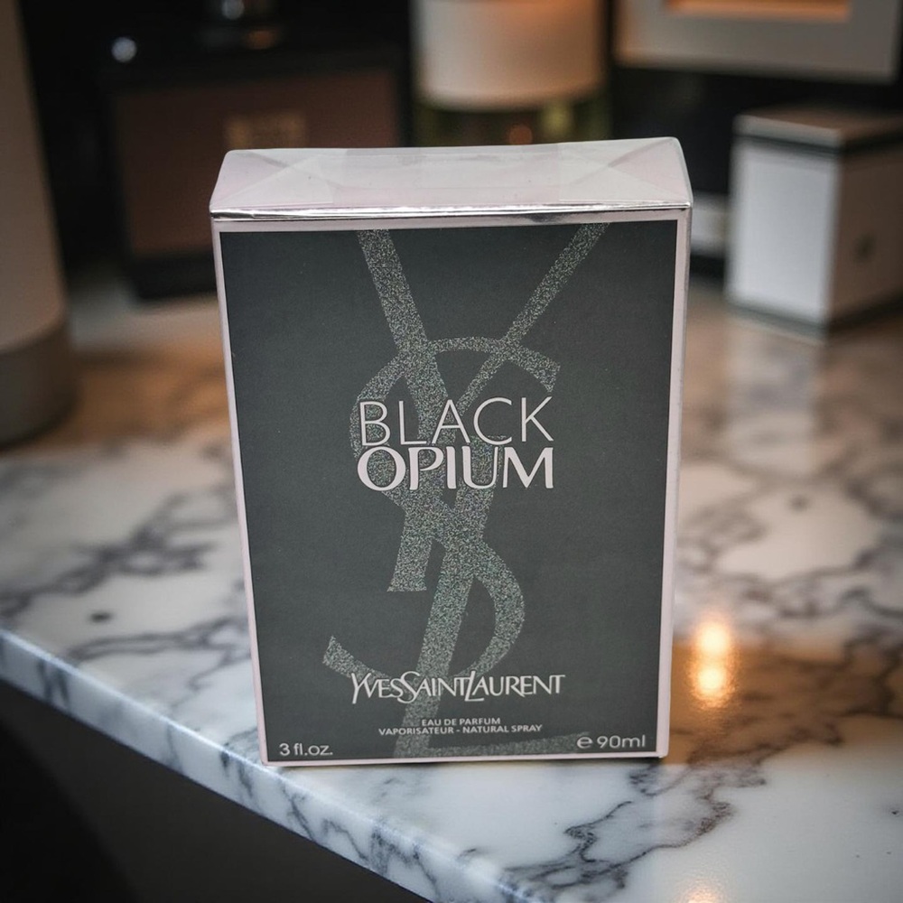 Yves Saint Laurent Black Opium New in Box